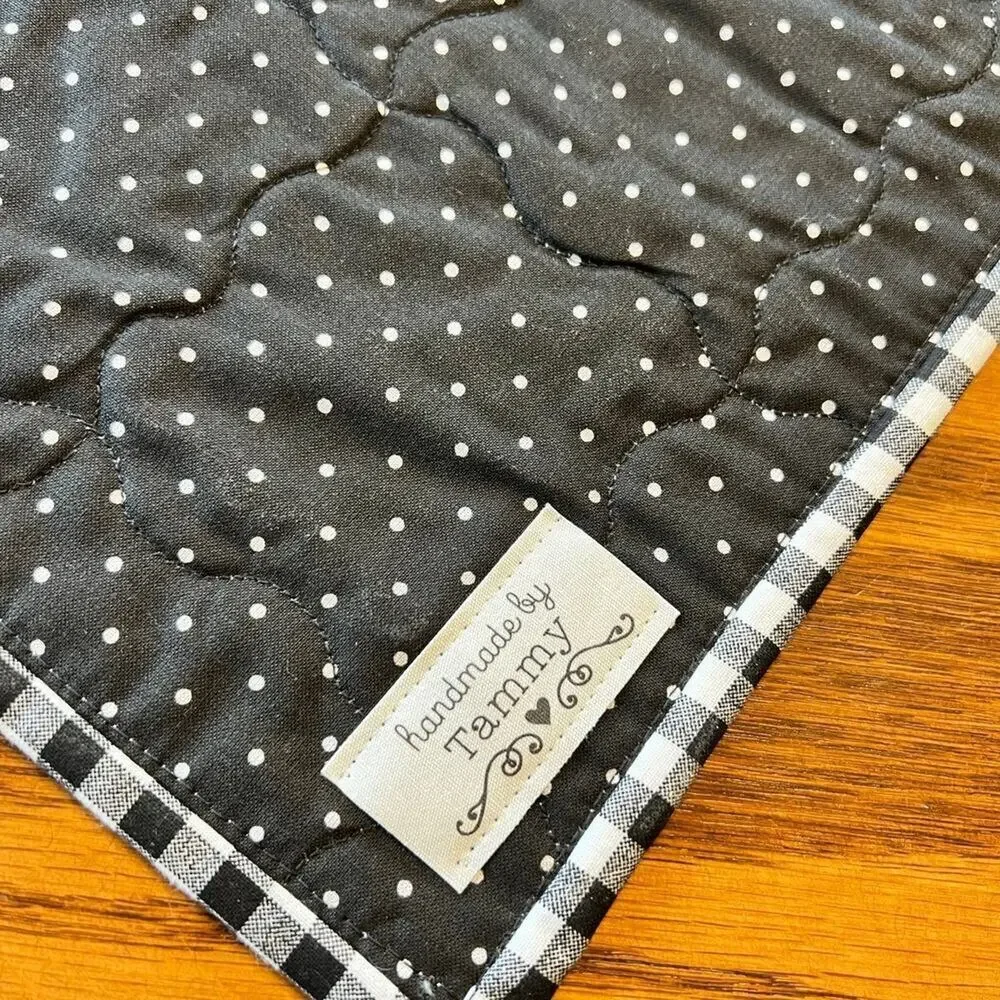 FARMHOUSE TABLE RUNNER, handmade
